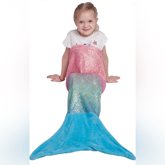 Mermaid Soft Fleece Slip In Blanket ombré, Silver foil Scales, flip sequin tail - Picture 8 of 8